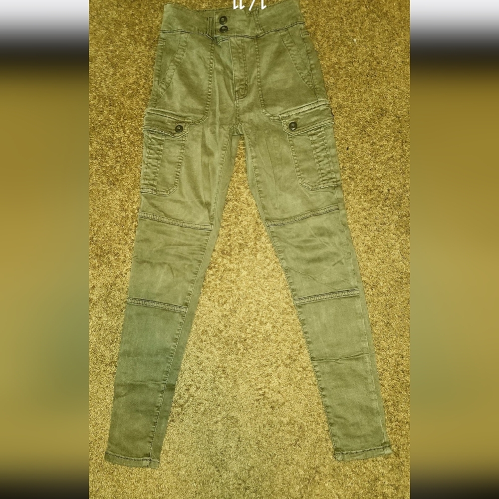 NWOT American Eagle Jeans